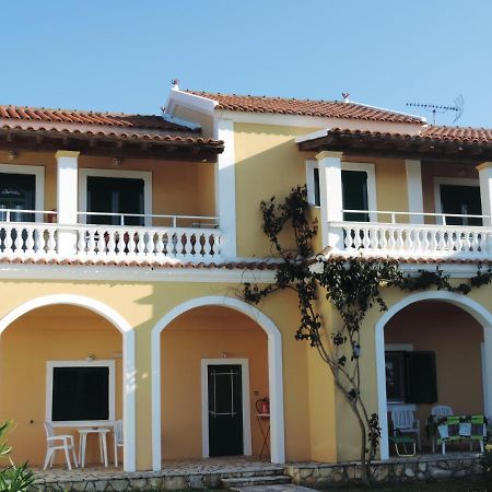 Apartments Peli-Maria Agios Stefanos Avliotes  Dış mekan fotoğraf