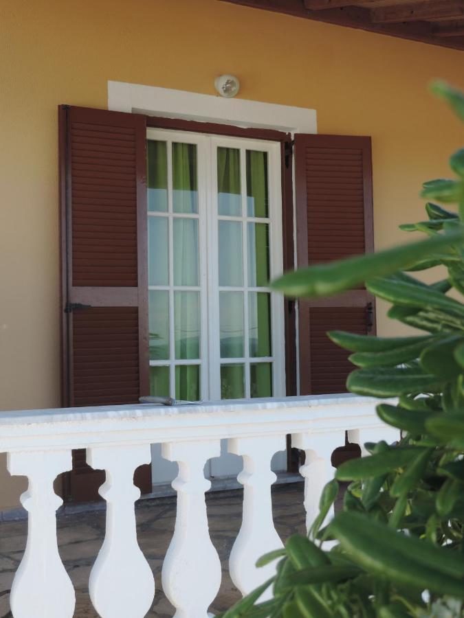 Apartments Peli-Maria Agios Stefanos Avliotes  Dış mekan fotoğraf