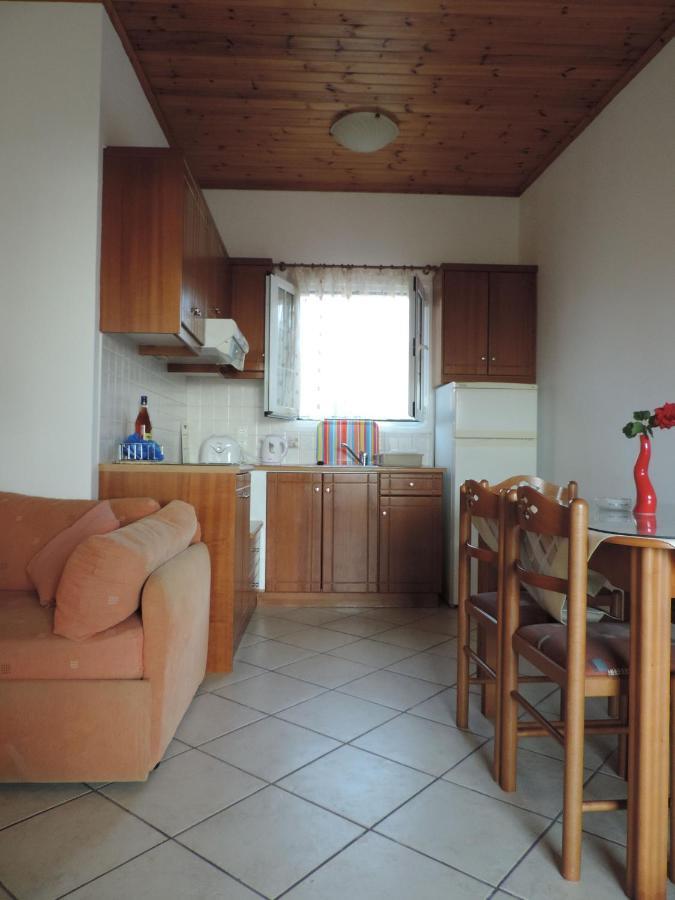 Apartments Peli-Maria Agios Stefanos Avliotes  Dış mekan fotoğraf